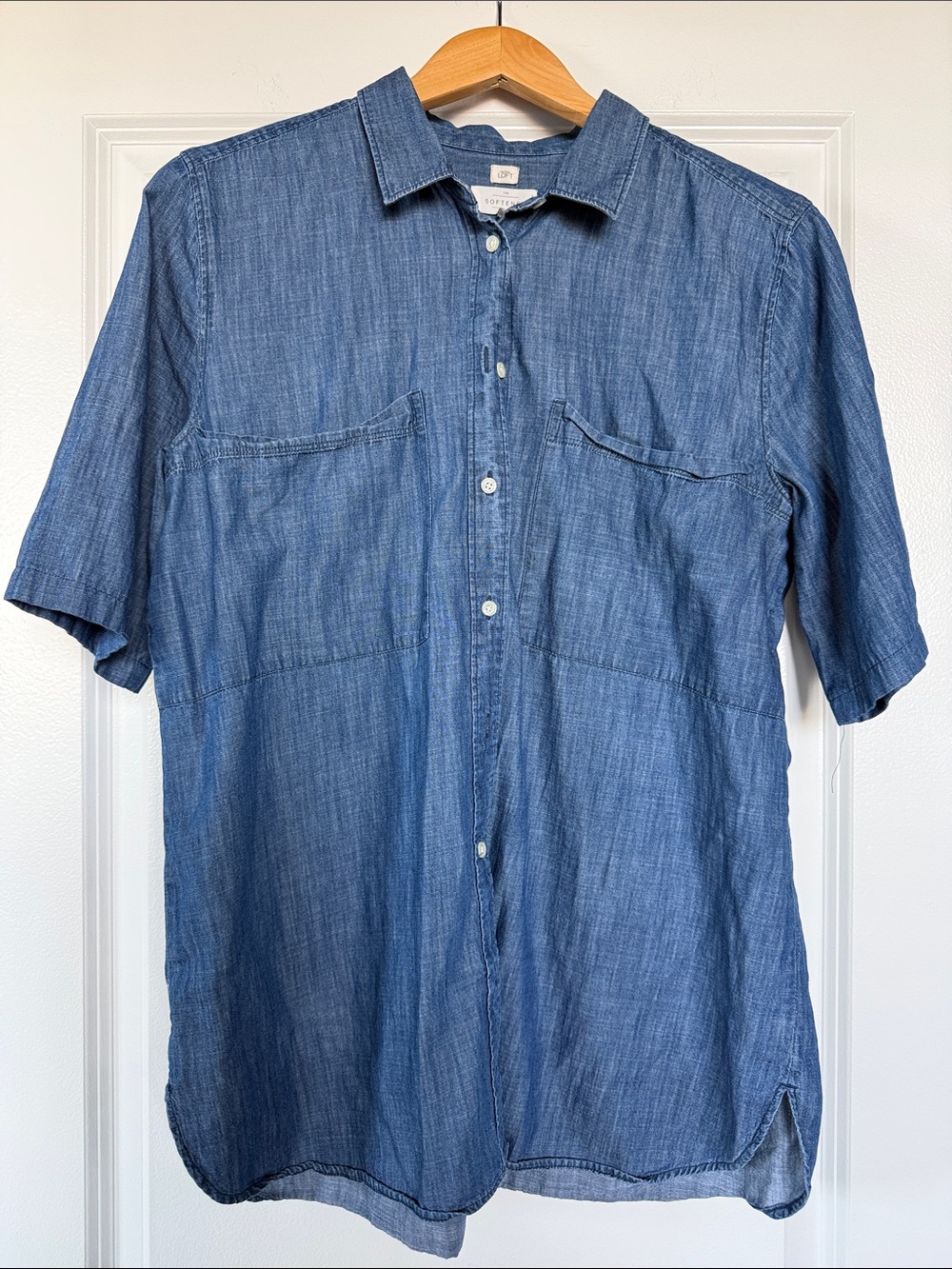 LOFT women’s  Short-Sleeve Button-Down Shirt - Blue